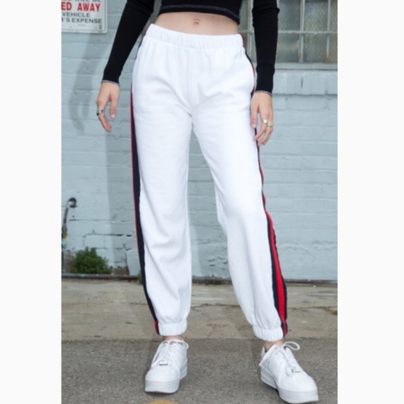Brandy Melville Rosa sweatpants - white striped - Picture 2 of 5